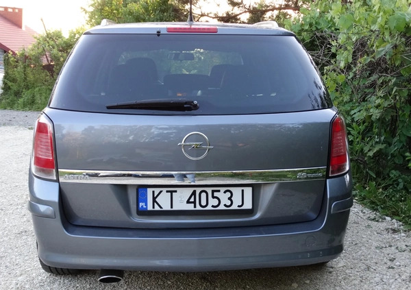 Opel Astra cena 14500 przebieg: 107500, rok produkcji 2005 z Tarnów małe 172